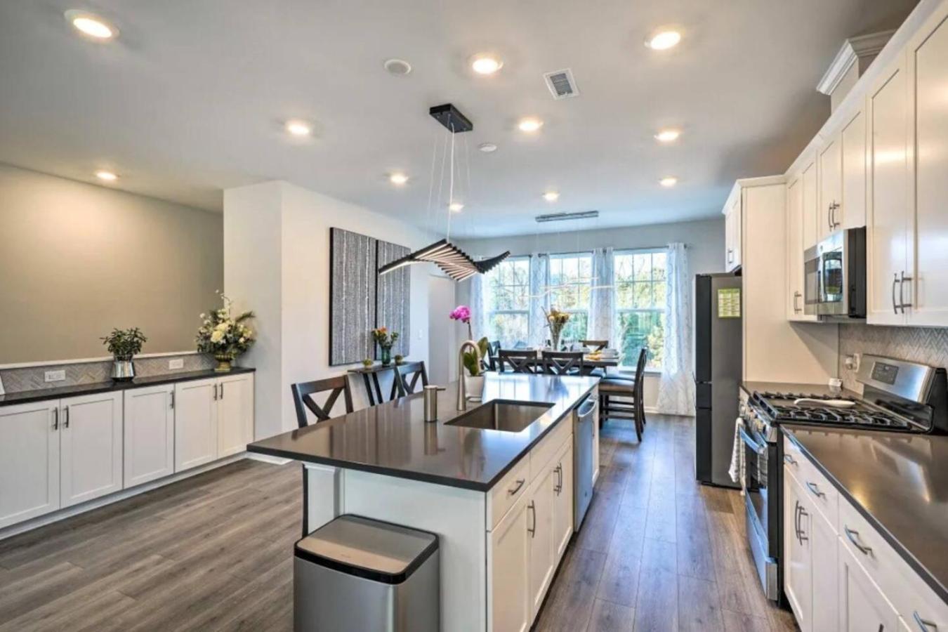 The Villas Buckingham 10 Mins To Rdu Airport Duke Downtown 더럼 외부 사진
