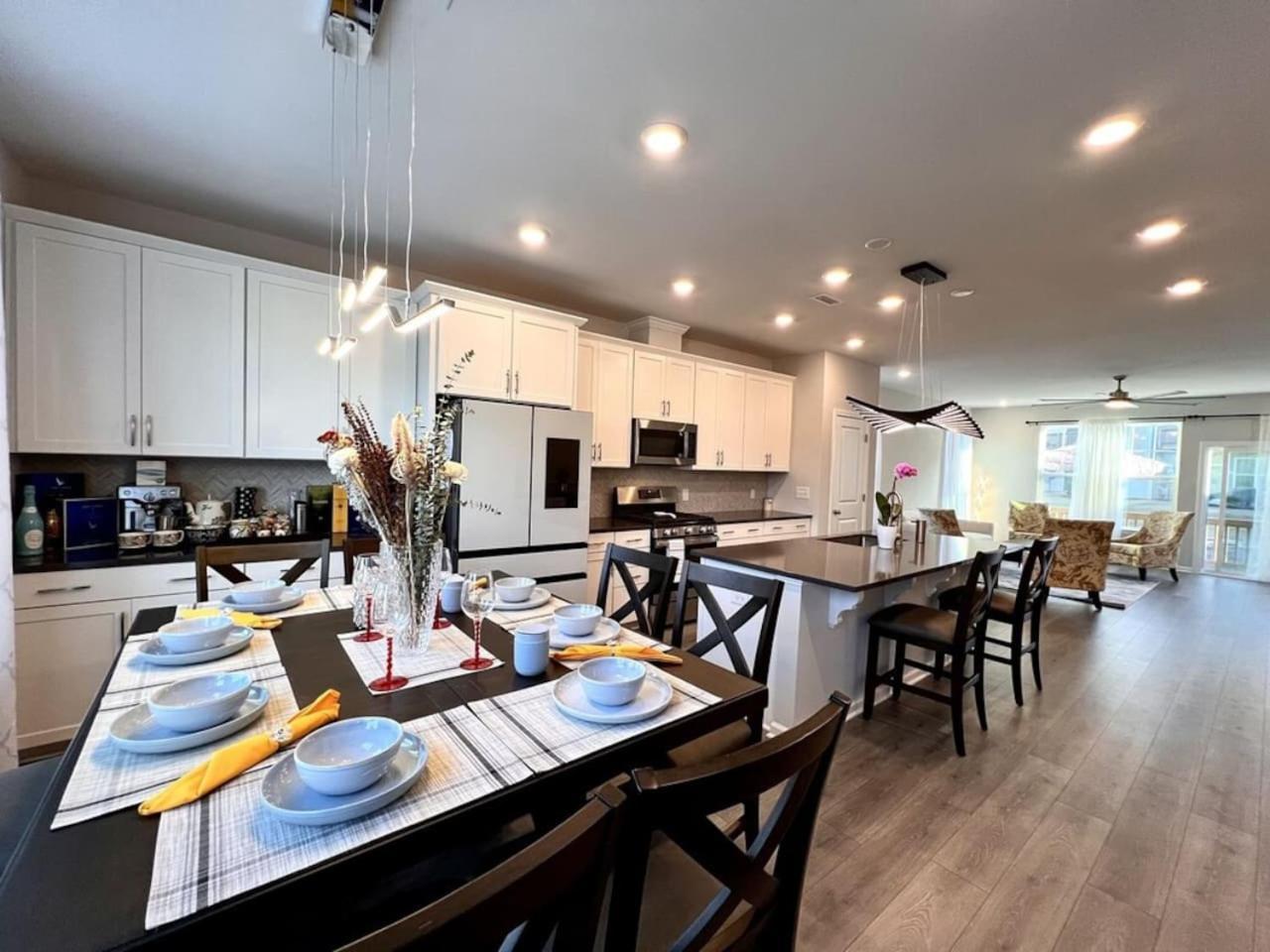 The Villas Buckingham 10 Mins To Rdu Airport Duke Downtown 더럼 외부 사진