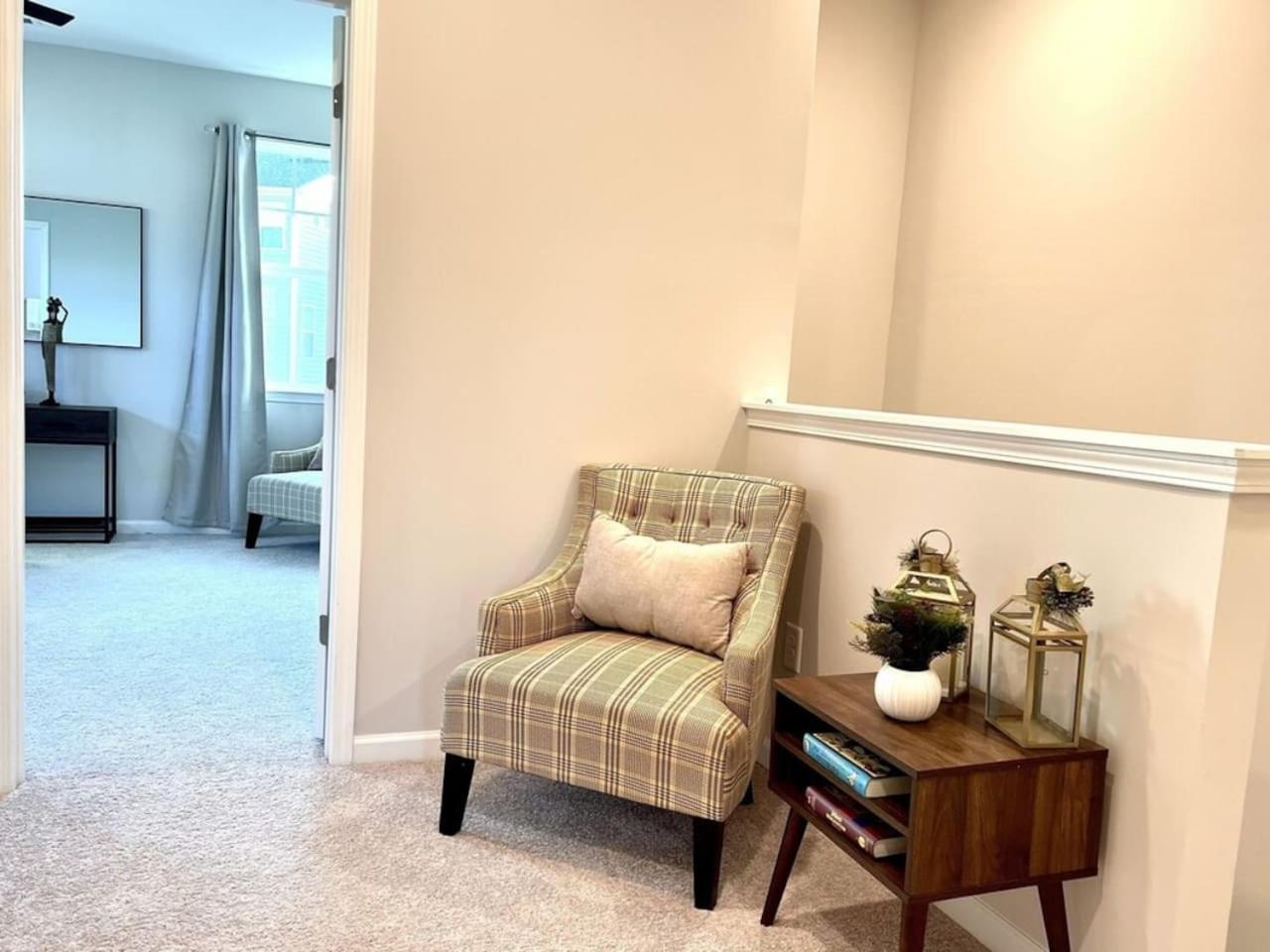 The Villas Buckingham 10 Mins To Rdu Airport Duke Downtown 더럼 외부 사진