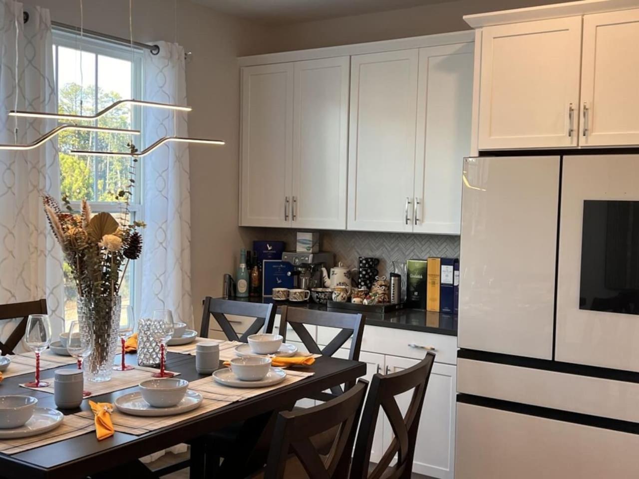 The Villas Buckingham 10 Mins To Rdu Airport Duke Downtown 더럼 외부 사진