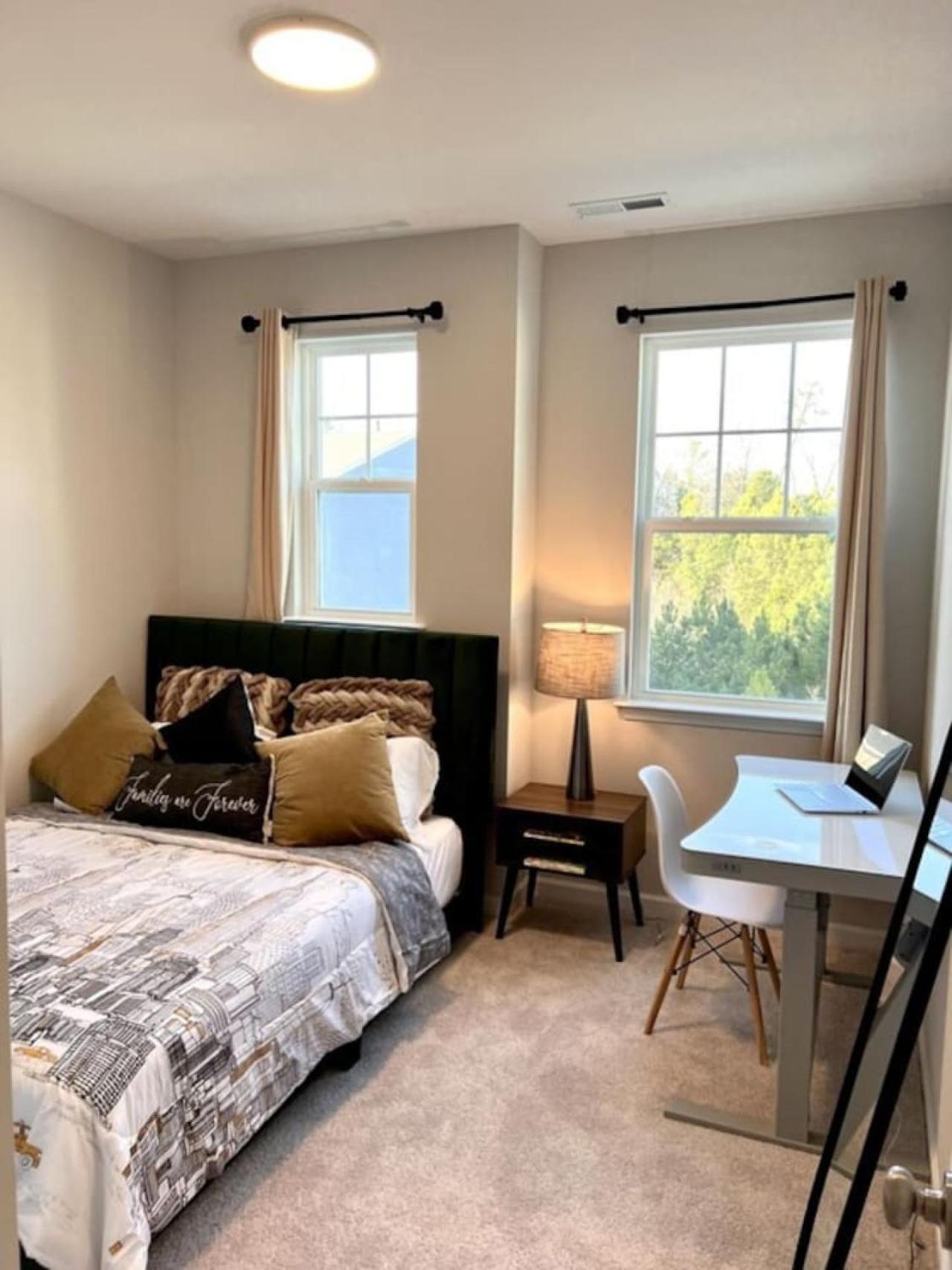 The Villas Buckingham 10 Mins To Rdu Airport Duke Downtown 더럼 외부 사진